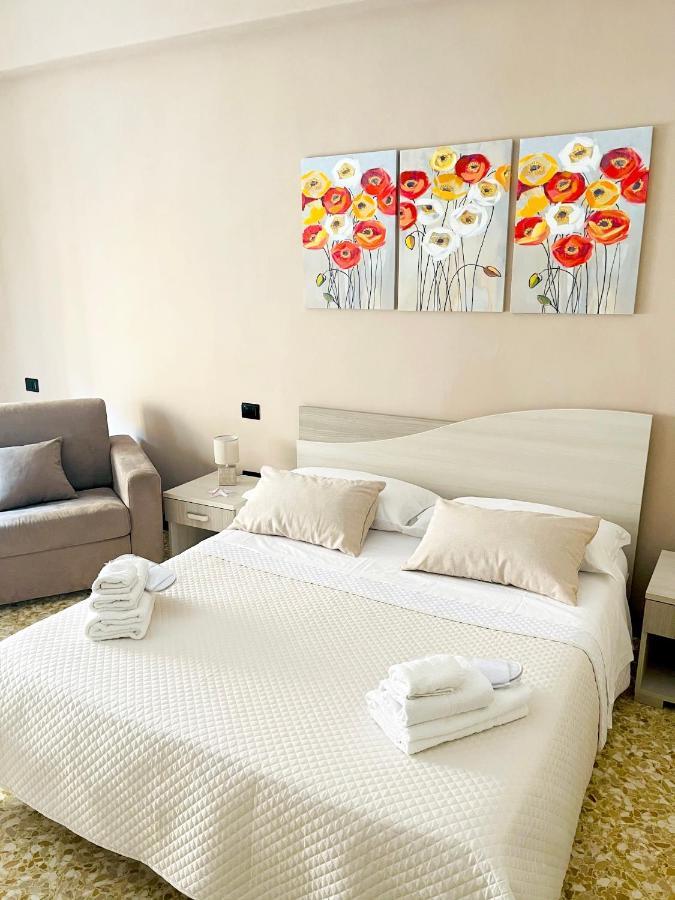 B&B Stella In Centro Salerno Exterior photo