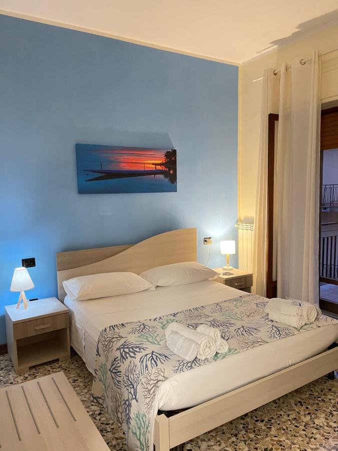 B&B Stella In Centro Salerno Exterior photo