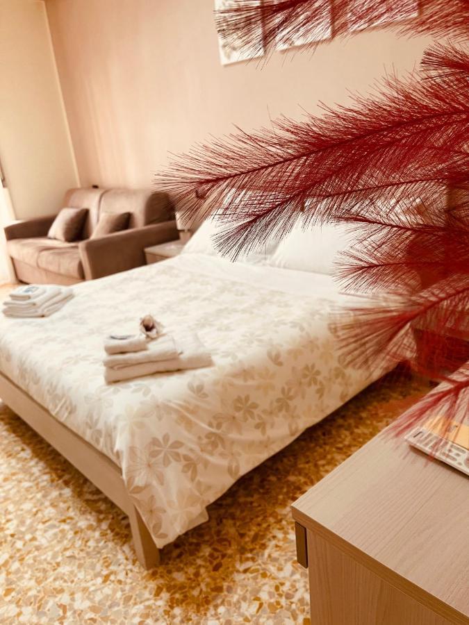 B&B Stella In Centro Salerno Exterior photo